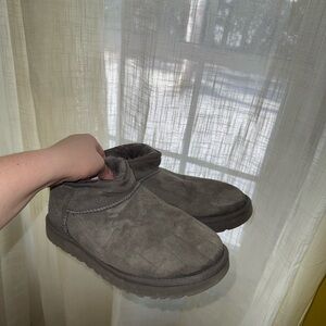 UGG Gray Suede Short Booties - Women’s 9